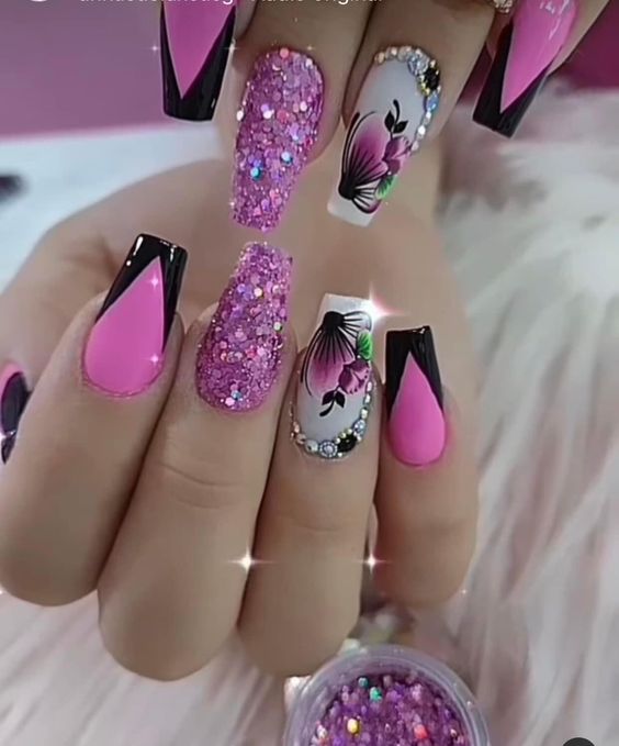 21+ Cute Summer Nail Designs You must Try For