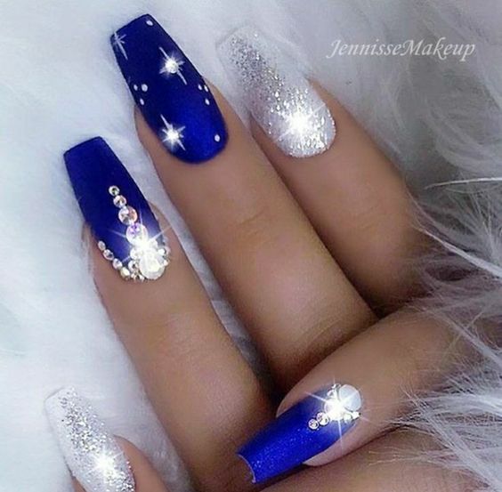 51+ Beautiful Blue And Silver Nails Designs 2023