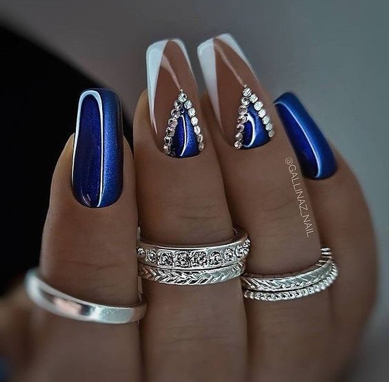 51+ Beautiful Blue And Silver Nails Designs 2023