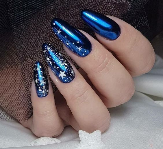 51+ Beautiful Blue And Silver Nails Designs 2023