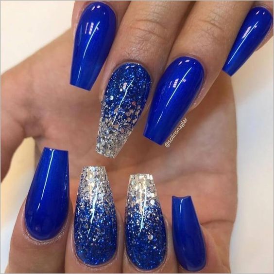 51+ Beautiful Blue And Silver Nails Designs 2023